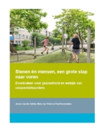 Stenen-en-mensen-een-grote-stap-naar-voren